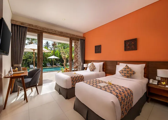 Hotel Kahayana 3*