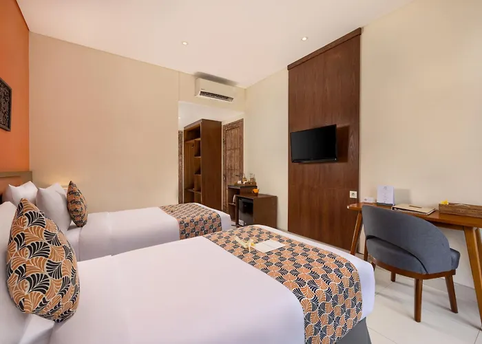 Hotel Kahayana 3*